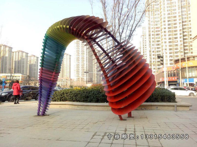 安顺市彩绘不锈钢彩虹雕塑