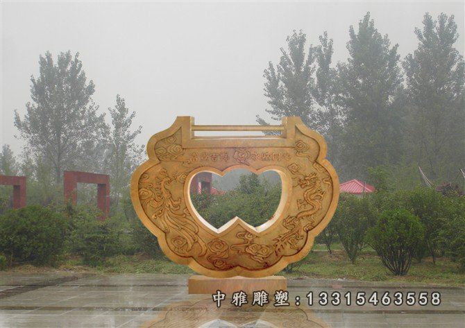 铜锁雕塑，同心锁雕塑