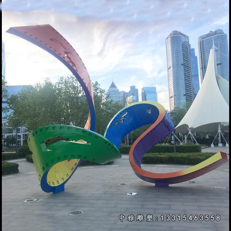 彩绘丝带广场景观雕塑，不锈钢雕塑