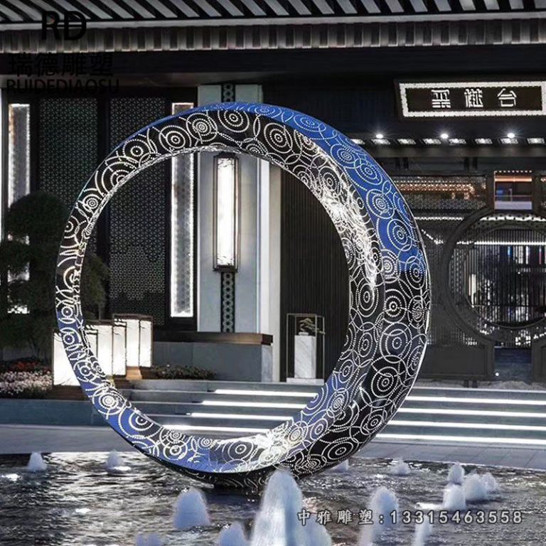 广场不锈钢镜面金属圆环水景雕塑（3）
