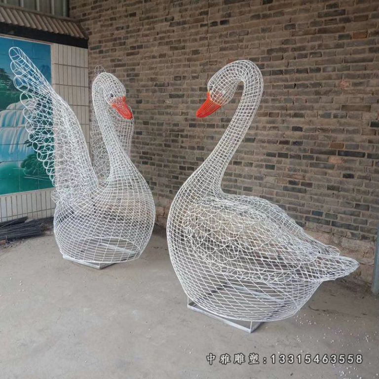 不锈钢镂空鹅雕塑 (4)