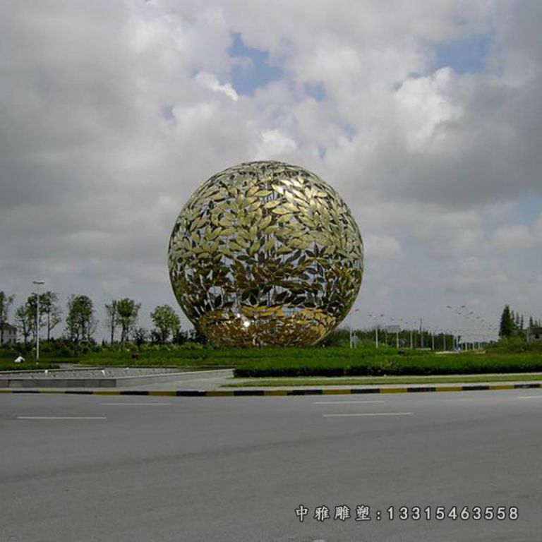 不锈钢镂空球，广场景观雕塑