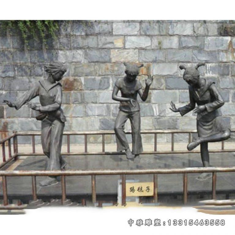 踢毽子儿童雕塑