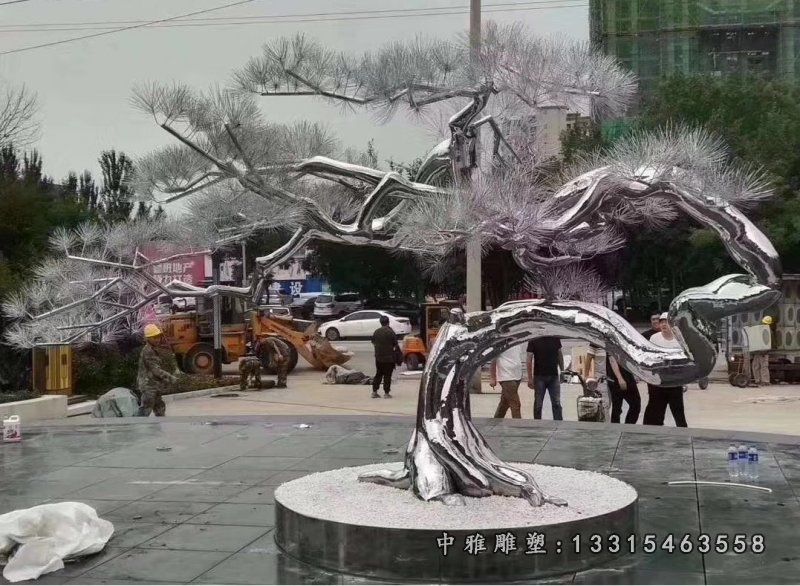 安顺市广场不锈钢迎客松树雕塑