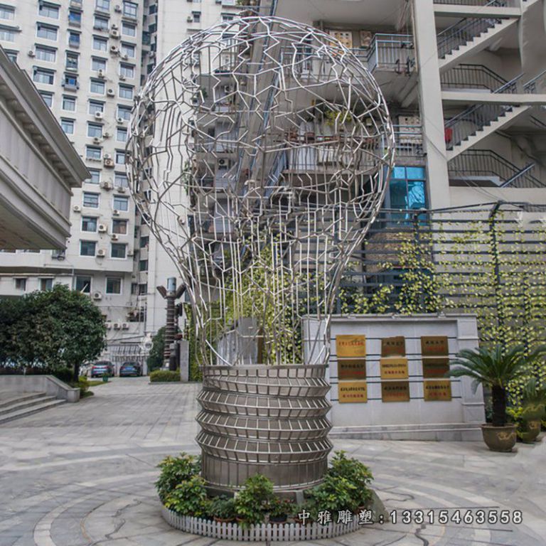 城市不锈钢镂空灯泡雕塑