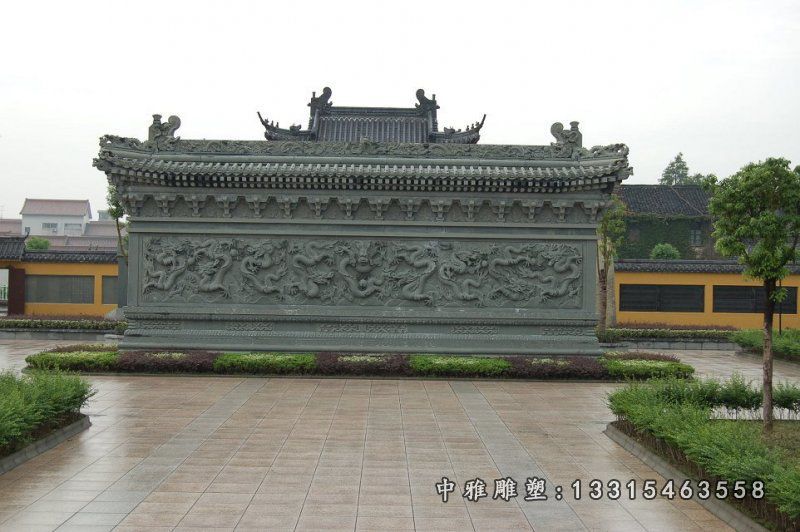 寺庙九龙壁石浮雕
