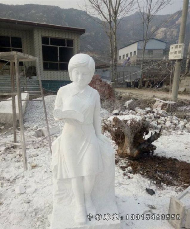 校园学生人物石雕