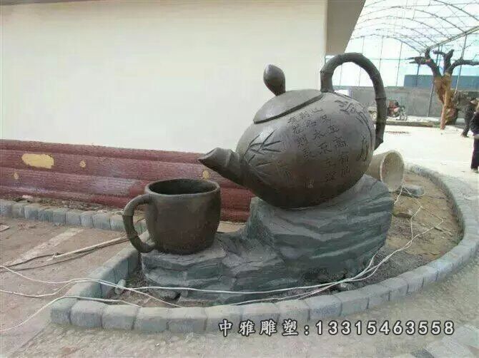 广场茶壶摆件铜雕