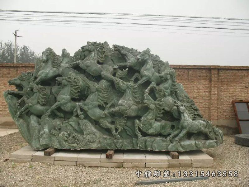青石八骏马浮雕雕塑