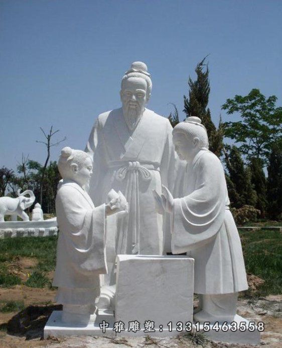公园孔融让梨古代石雕