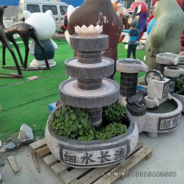 青石细水长流雕塑