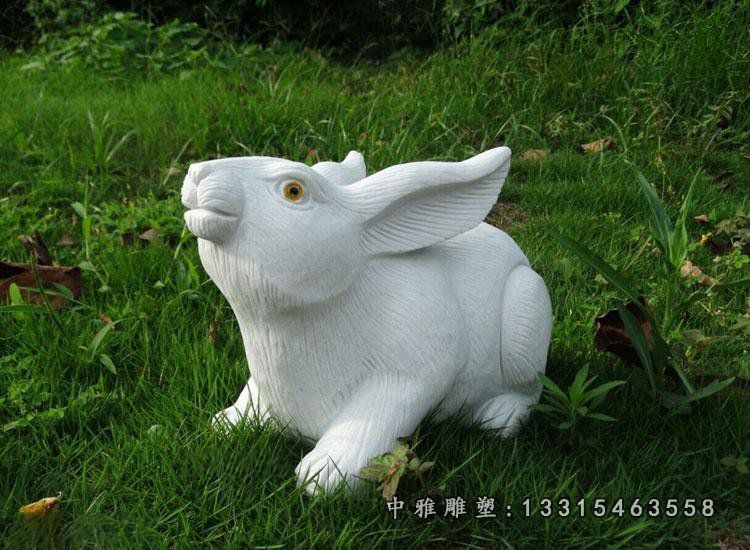 公园动物兔子石雕