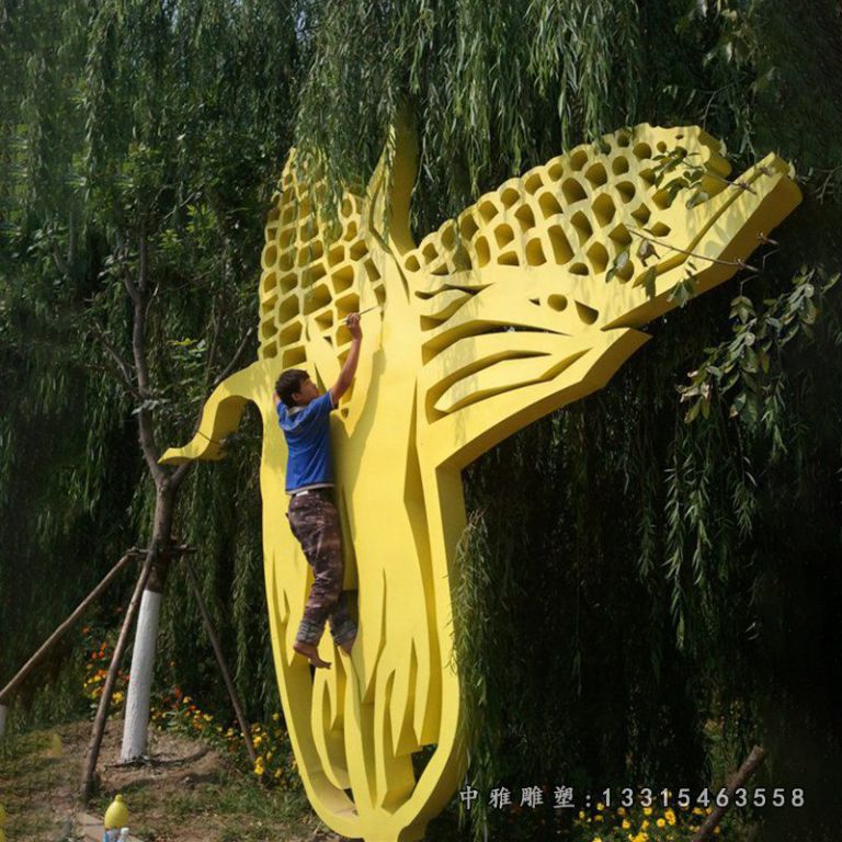 不锈钢玉米雕塑